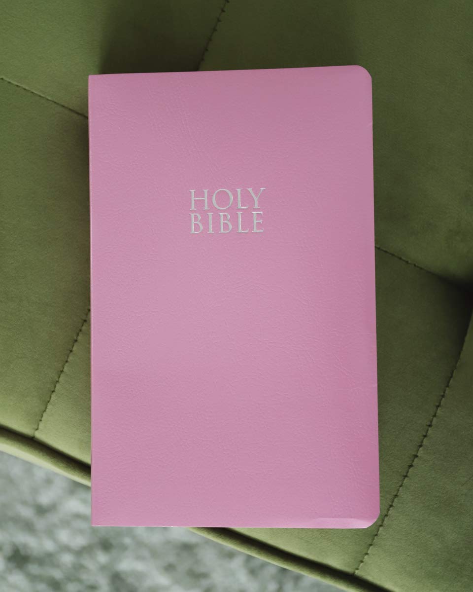 NIV, Gift and Award Bible, Leather-Look, Pink, Red Letter, Comfort Print ? ? ? ? ? - Image 2