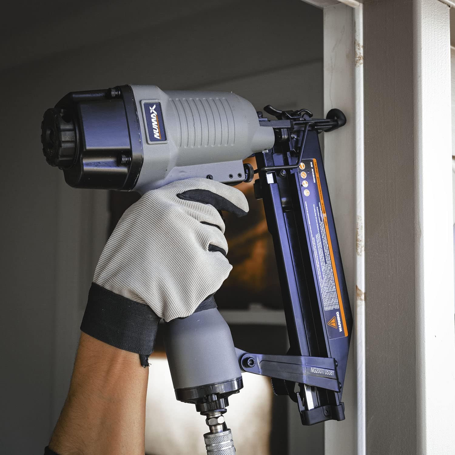NuMax SFN64 Pneumatic 16-Gauge 2-1/2 - Image 6