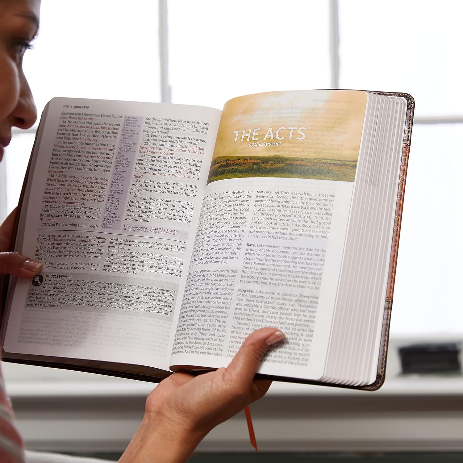 KJV, The King James Study Bible, Leathersoft, Brown, Red Letter, Full-Color Edition: Holy Bible, King James Version ? ? ? ? ? - Image 4