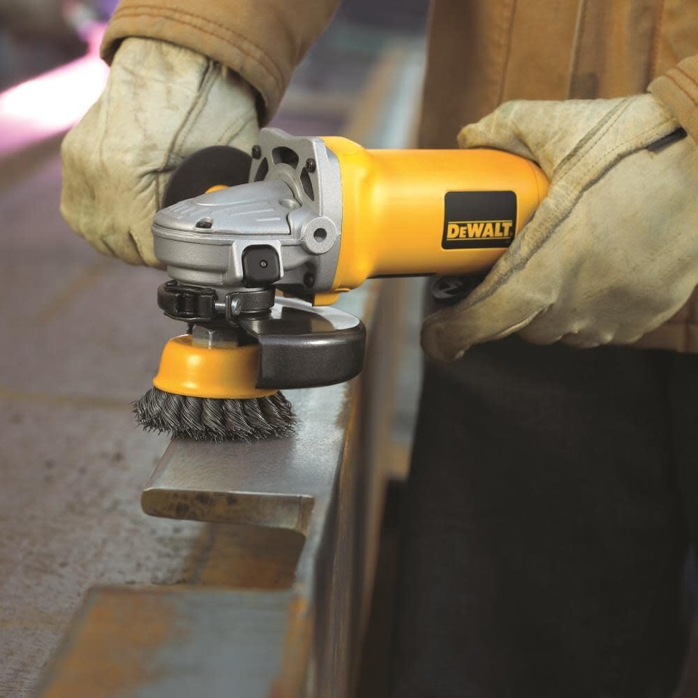 DeWalt DW4910 3 - Image 6